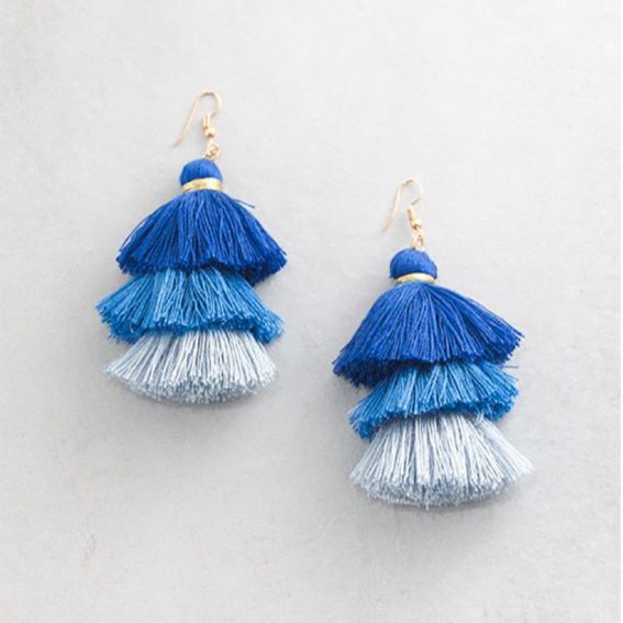 Bijou en argent - Light blue pompoms Santeria