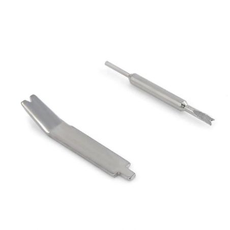  - Tool to change a watchband
