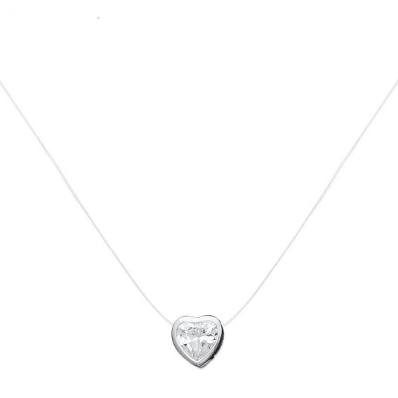 Nylon thread necklace with heart stone