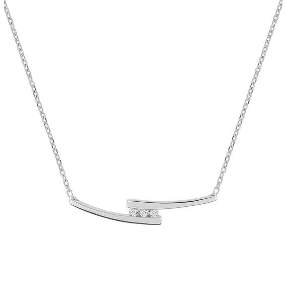 Trilogy necklace with 9...