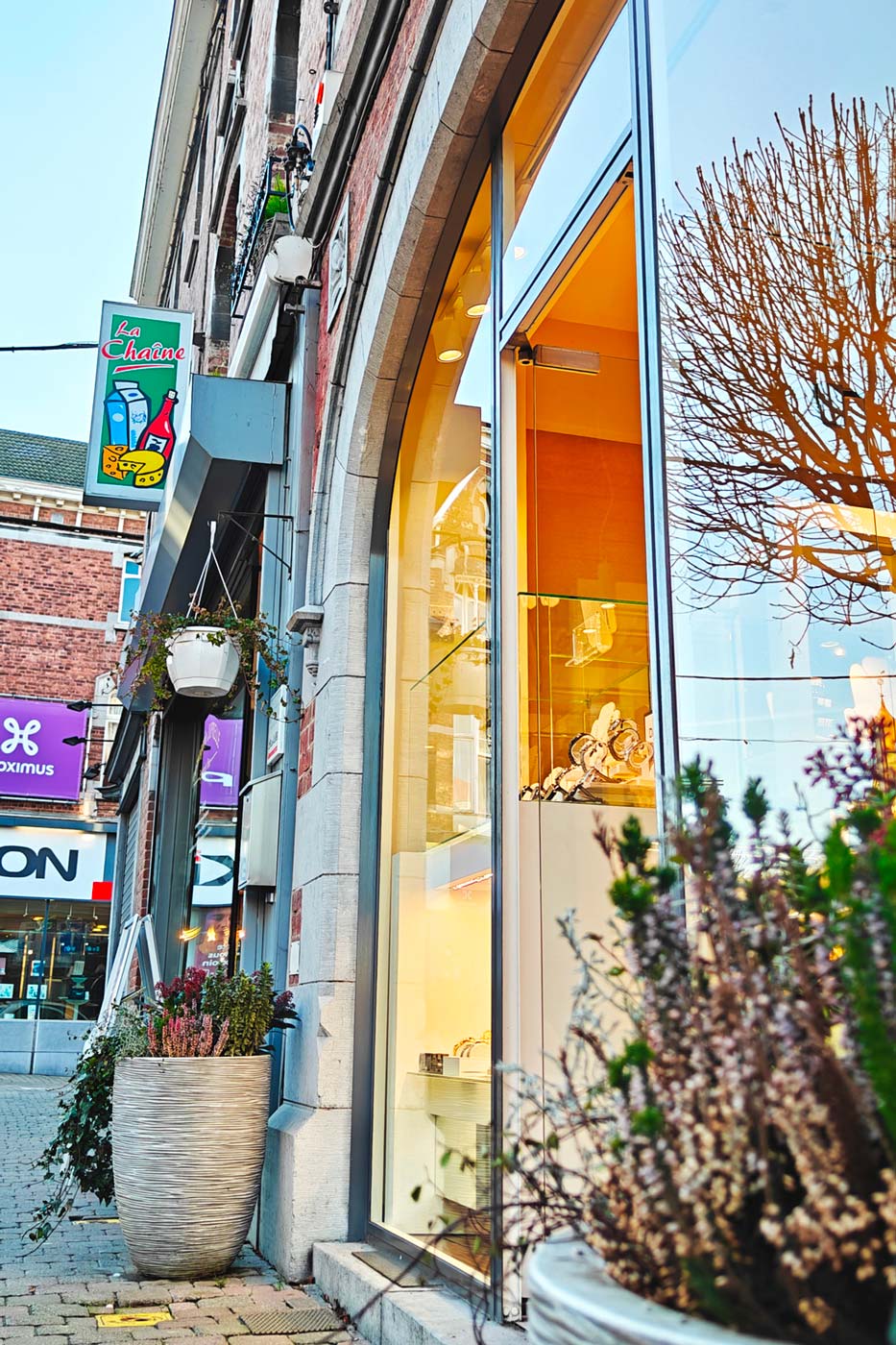 Piercing d oreille Visé et réparation bijoux visé